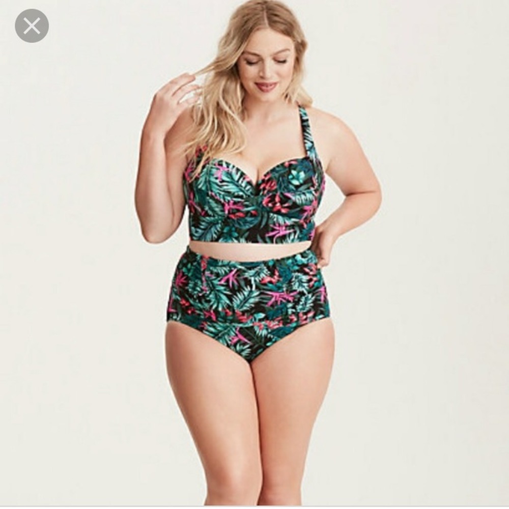 NWT Torrid Tropical Print Plus Bikini Size 0/00